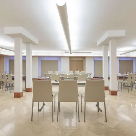 Hotel Nh Collection Palacio De Oquendo 4*