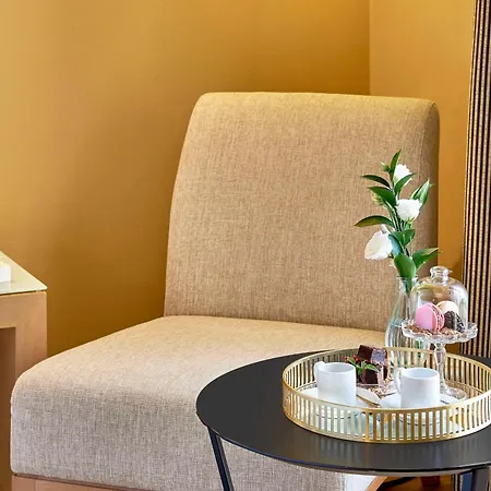 酒店 奥肯卡塞雷斯宫nh精品酒店 4*