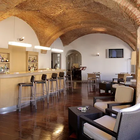 Nh Collection Palacio De Oquendo מלון 4*