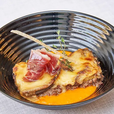 Nh Collection Palacio De Oquendo Caceres