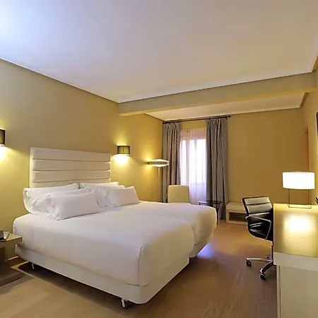 فندق Nh Collection Palacio De Oquendo Caces
