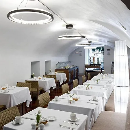 Hotel Nh Collection Palacio De Oquendo