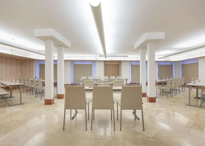 Hotel Nh Collection Palacio De Oquendo 4*