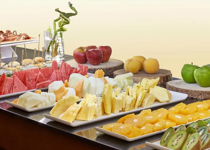 Nh Collection Palacio De Oquendo 4* Касерес