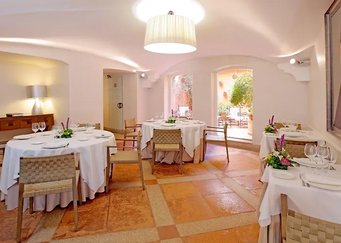 Hotel Nh Collection Palacio De Oquendo 4*