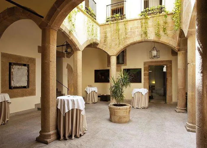 Отель Nh Collection Palacio De Oquendo